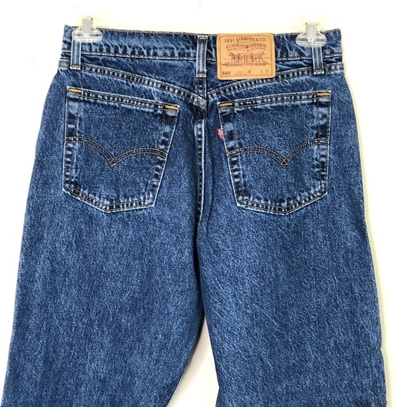 Levi straight leg high rise jeans see - Picture 5 of 9